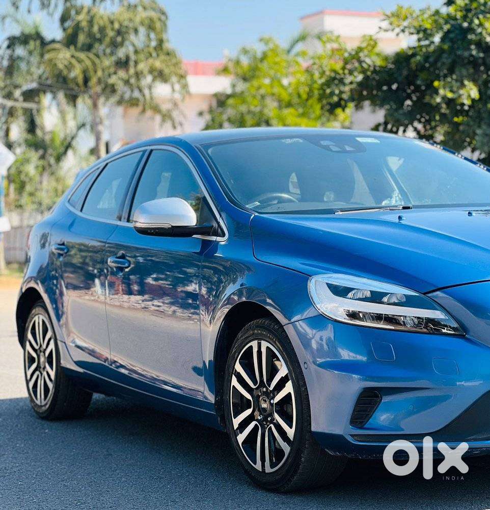 Volvo V40 D3 R Design, 2018, Diesel