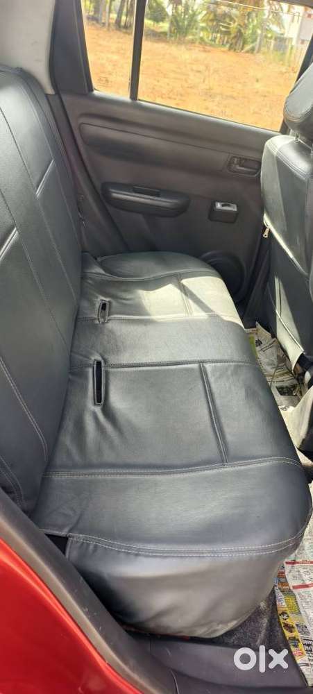 Maruti Suzuki Swift 1.3 Vxi, 2010, Petrol