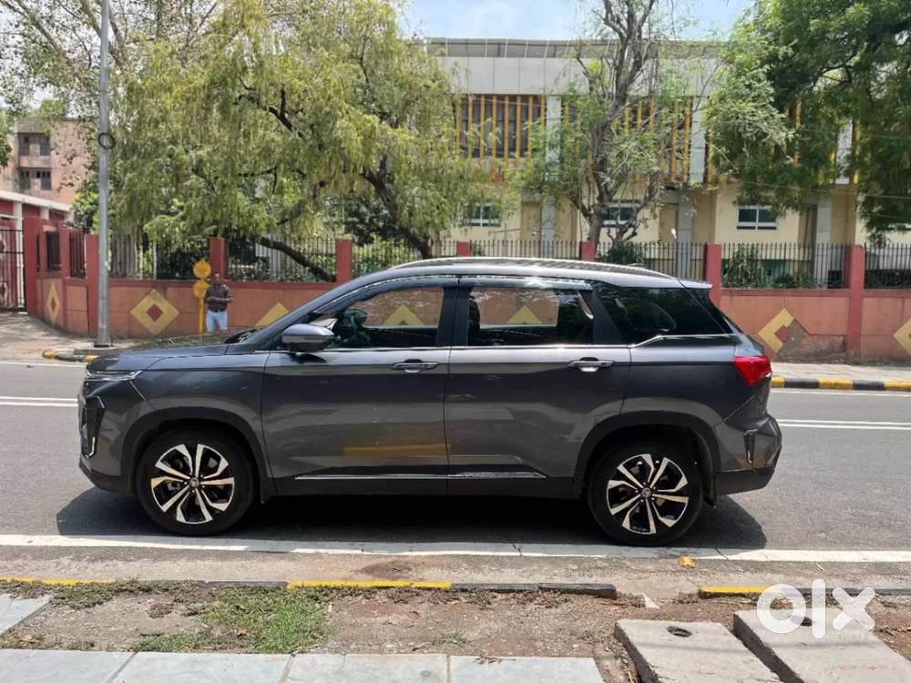 Mg Hector Plus Sharp Pro 1.5 Turbo Petrol Cvt 7 Str, 2025, Petrol