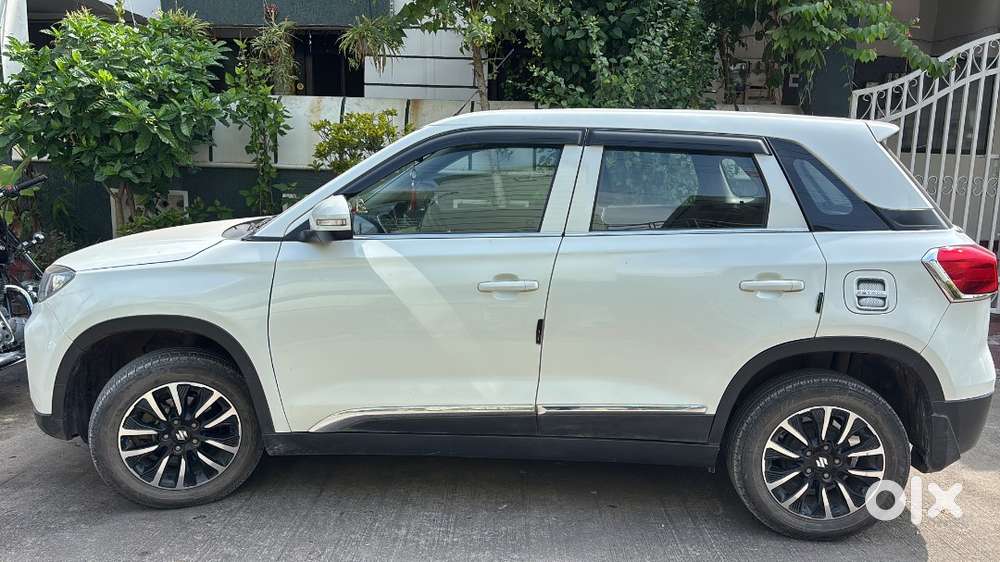 Maruti Brezza Vxi 2021