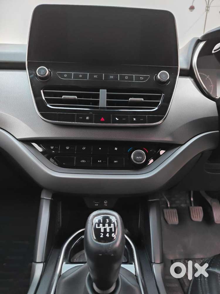 Tata Harrier Diesel 2020