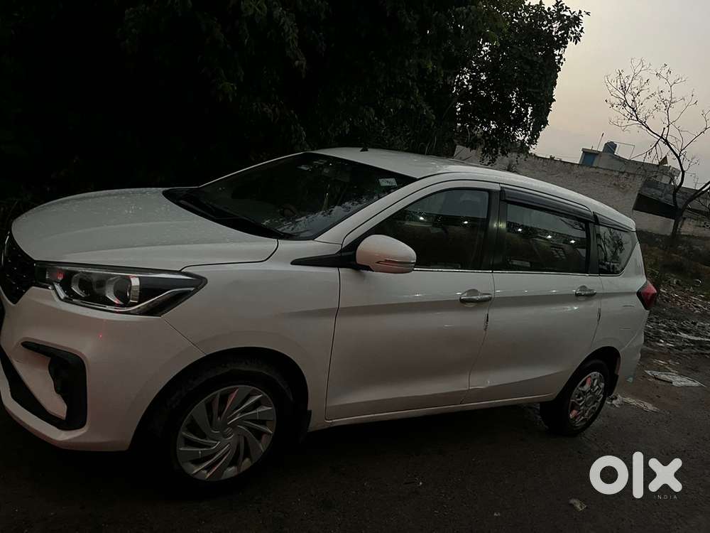 Maruti Suzuki Ertiga 2023 Cng & Hybrids Well Maintained