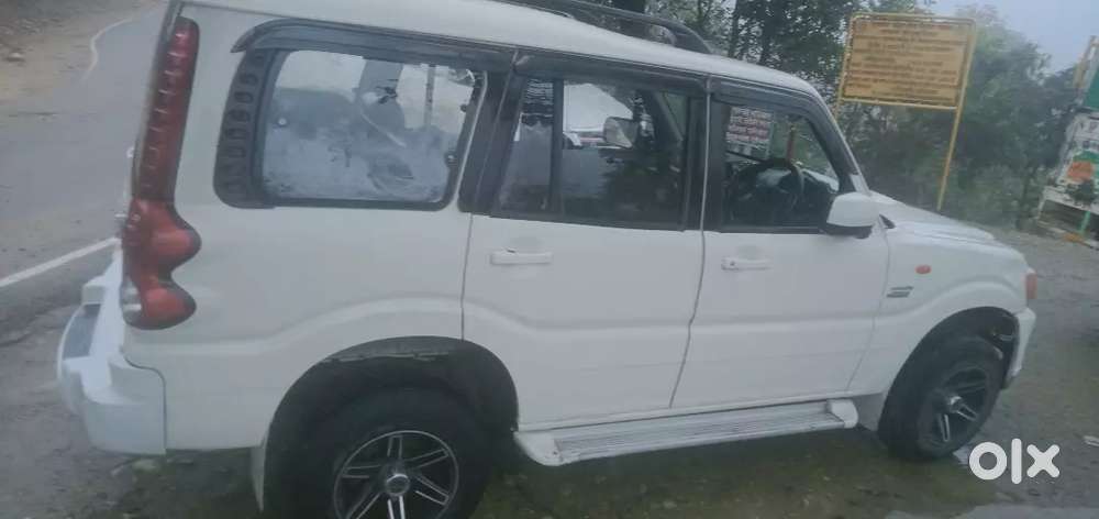 Mahindra Scorpio 2013 Diesel Manual