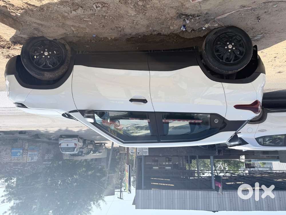 Tata Punch Pure 2023 Cng