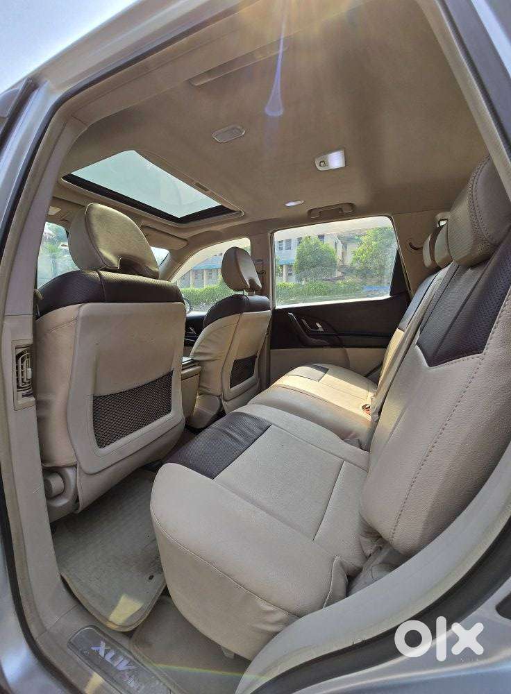 Mahindra Xuv500 At W10 Fwd, 2016, Diesel