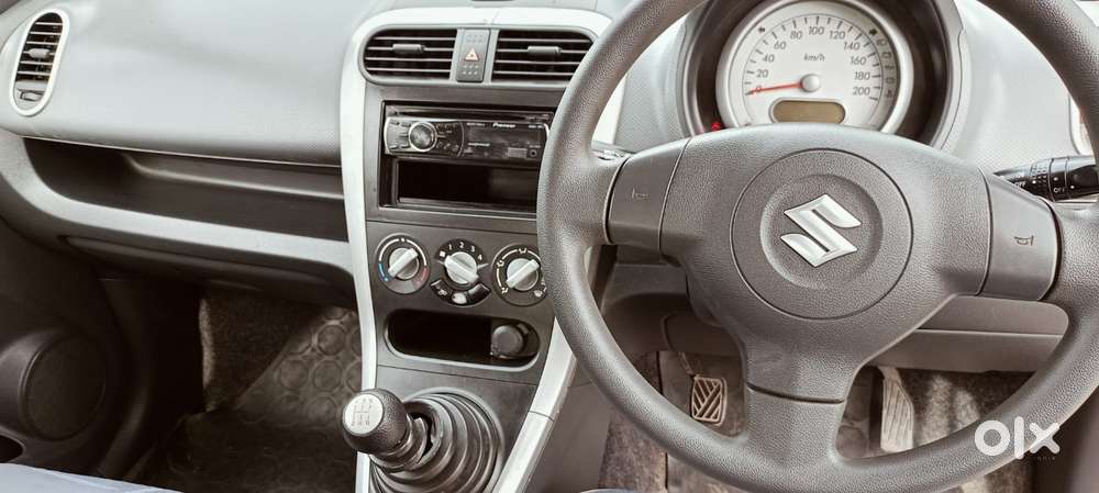 Maruti Suzuki Ritz Vxi, 2010, Petrol