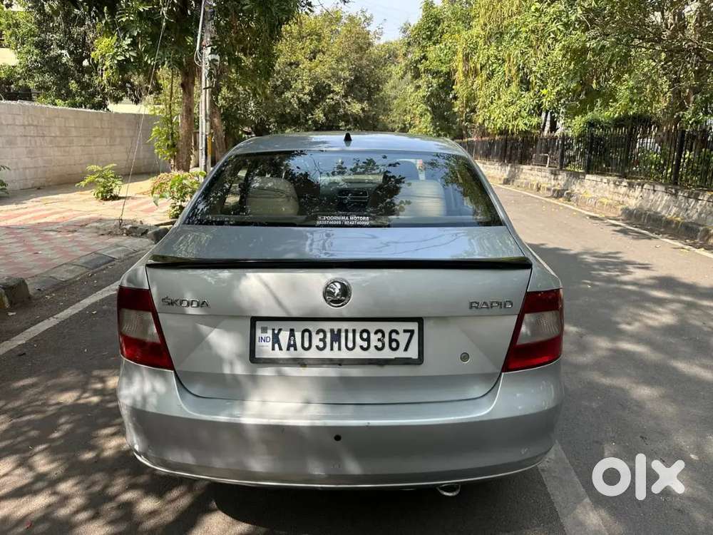 Skoda Rapid Elegance 2014 Diesel