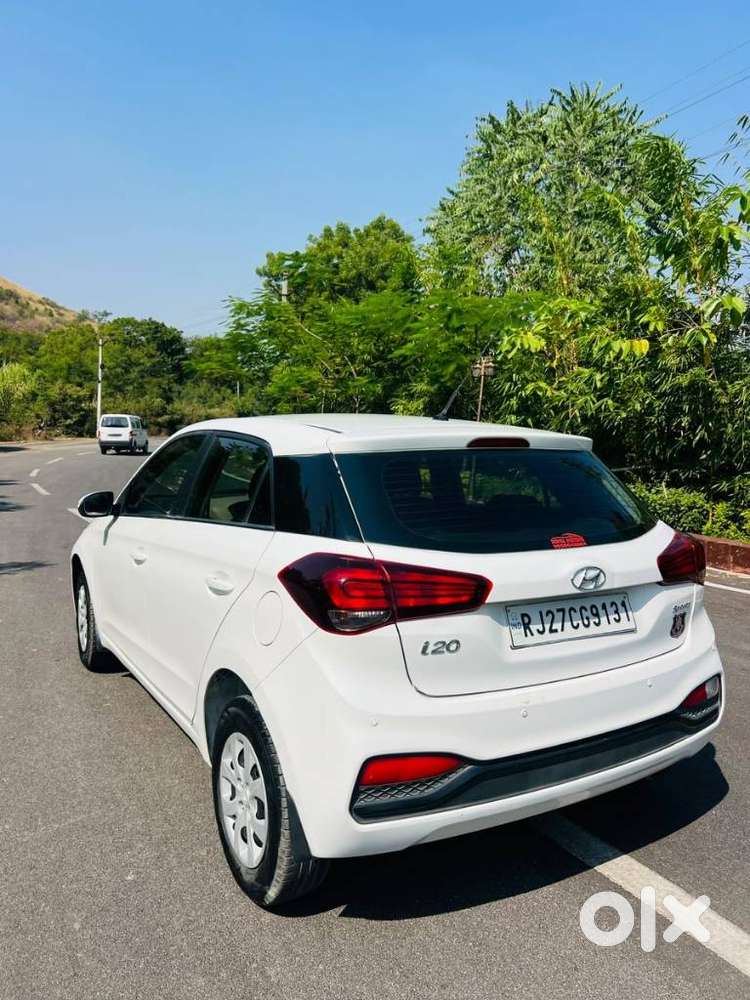 Hyundai I20 Sportz 1.2 Vtvt, 2018, Petrol