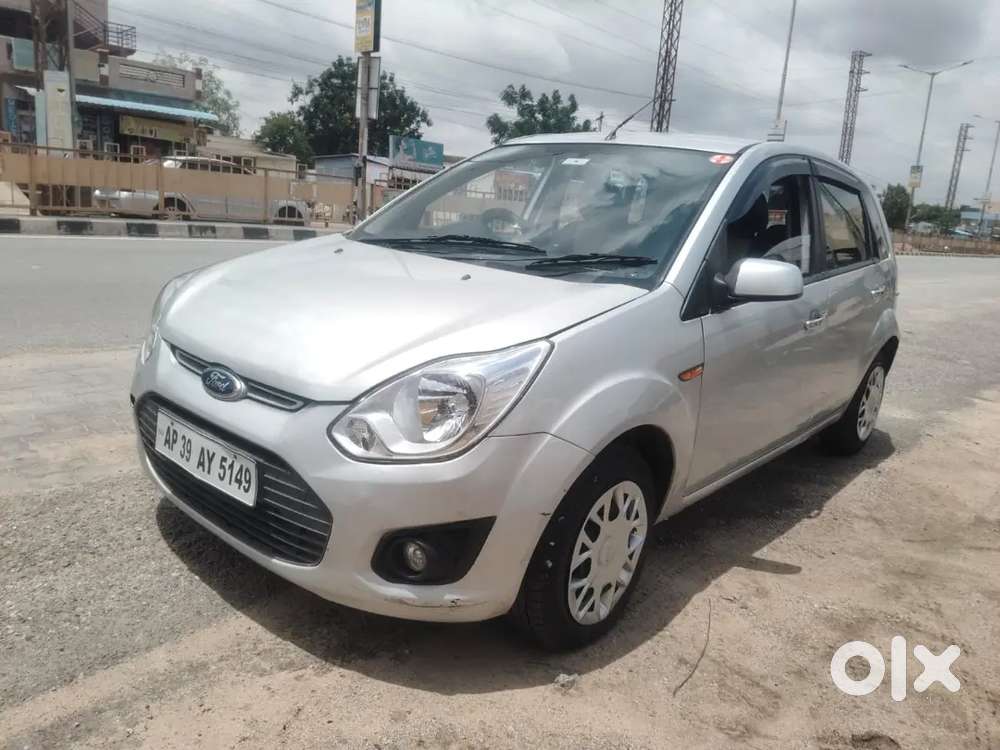 Ford Figo Diesel 2015 Insurance Ok Seal 4 Tires Sworuom Good Condition