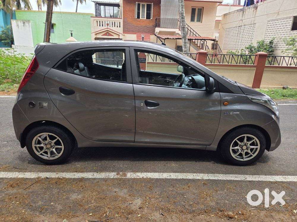 Hyundai Eon Magna Plus Blue Drive, 2012, Petrol