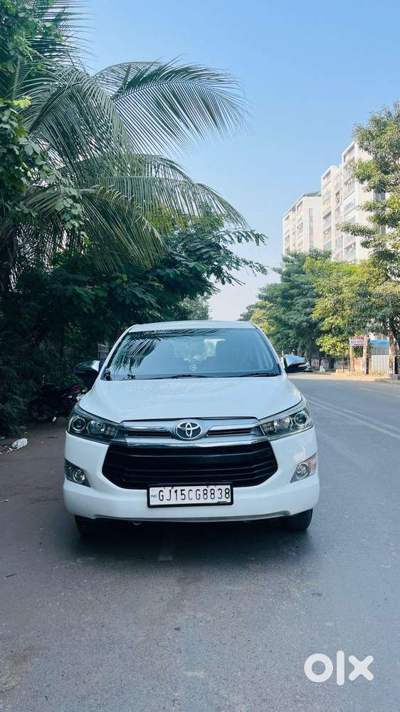 Toyota Innova Crysta 2.8z Automatic, 2017, Diesel