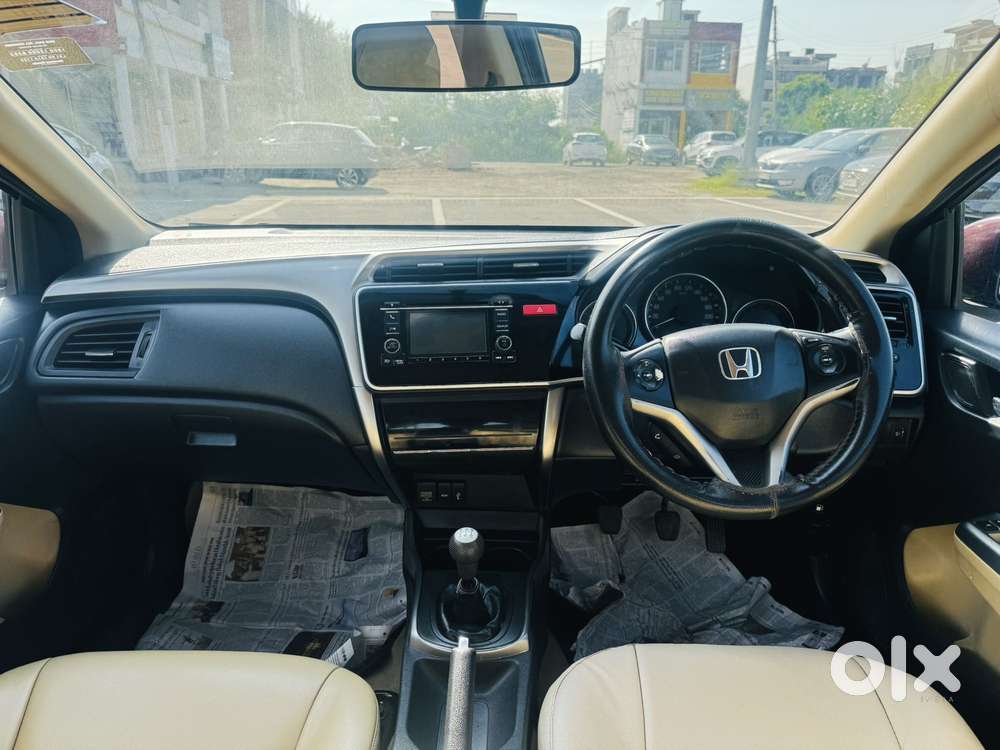 Honda City V Mt, 2014, Petrol
