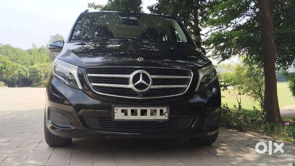 V Class Single Hand Driven