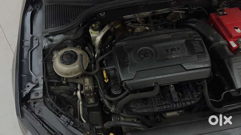 Skoda Octavia 2.0 L K Tsi At, 2018, Petrol