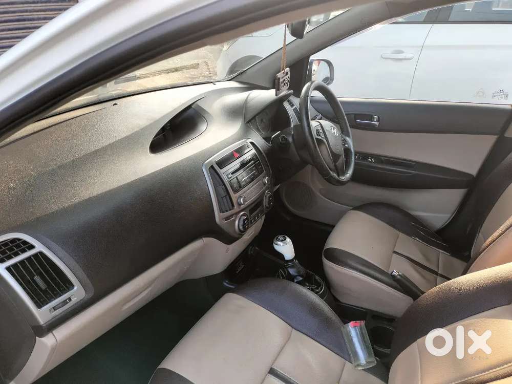 Good Condition Time To Time Service Non Accidental Yokohama Tire