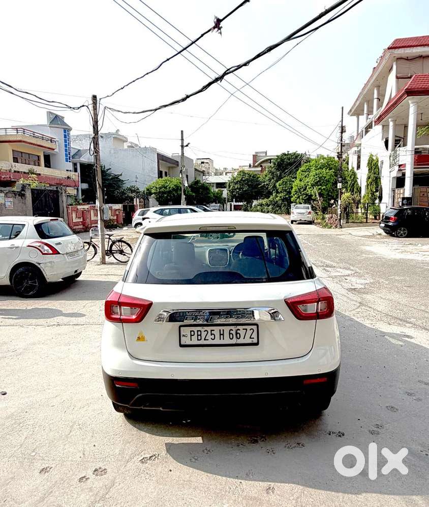 Maruti Suzuki Brezza 1.5 Vxi Smart Hybrid, 2022, Petrol