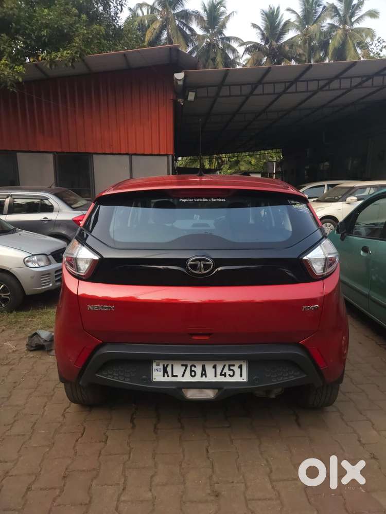Tata Nexon 1.2 Revotron Xma Amt (s), 2019, Petrol