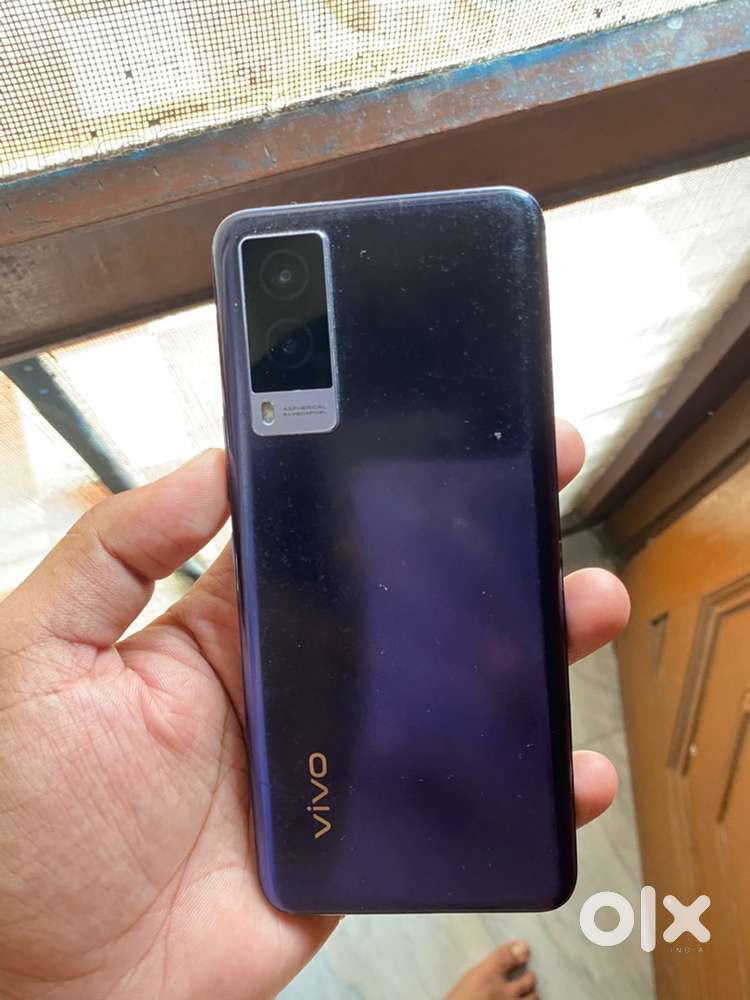 8/128 vivo v21e 5G