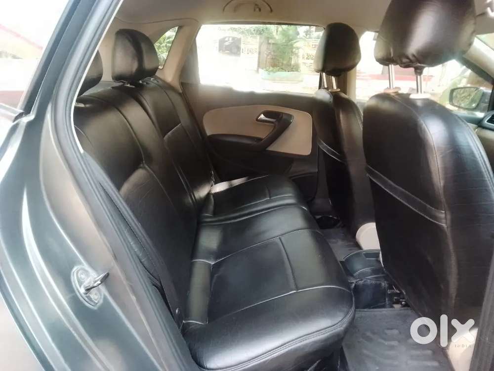 Volkswagen Polo 1.2 Highline Petrol 2010 Model