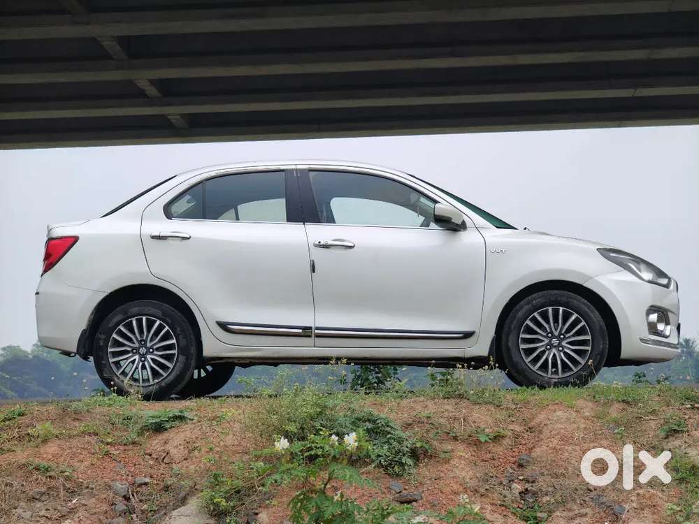 Maruti Suzuki Swift Dzire 2017 Petrol 78000 Km Driven