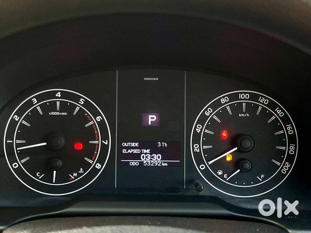 Toyota Innova Crysta 2.8 Gx At, 2020, Petrol