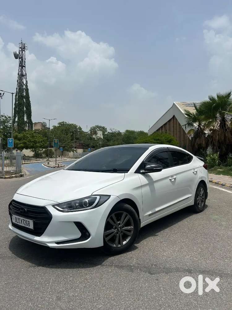 Hyundai New Elantra 2016 Petrol Manual 60500 Km
