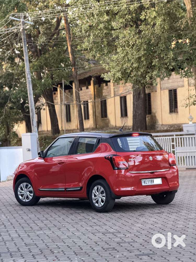 Maruti Suzuki Swift Vxi Optional, 2022, Petrol