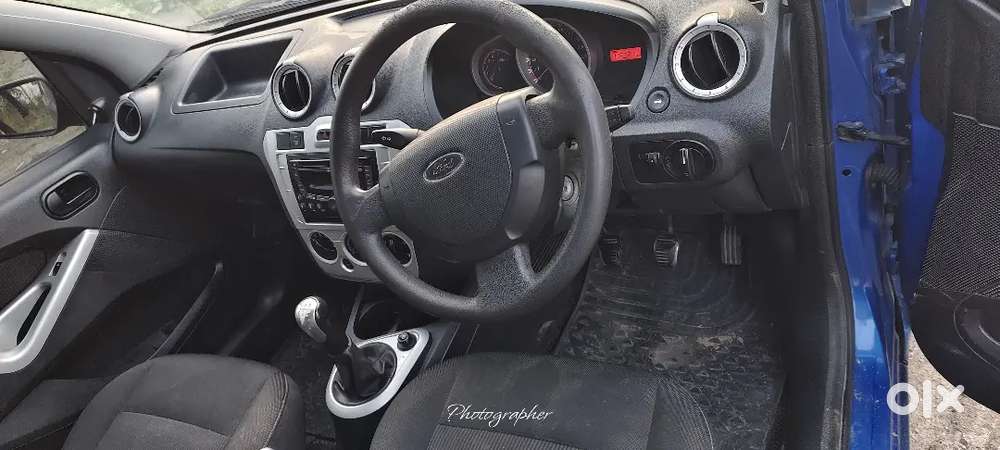 Ford Figo 2013 Petrol