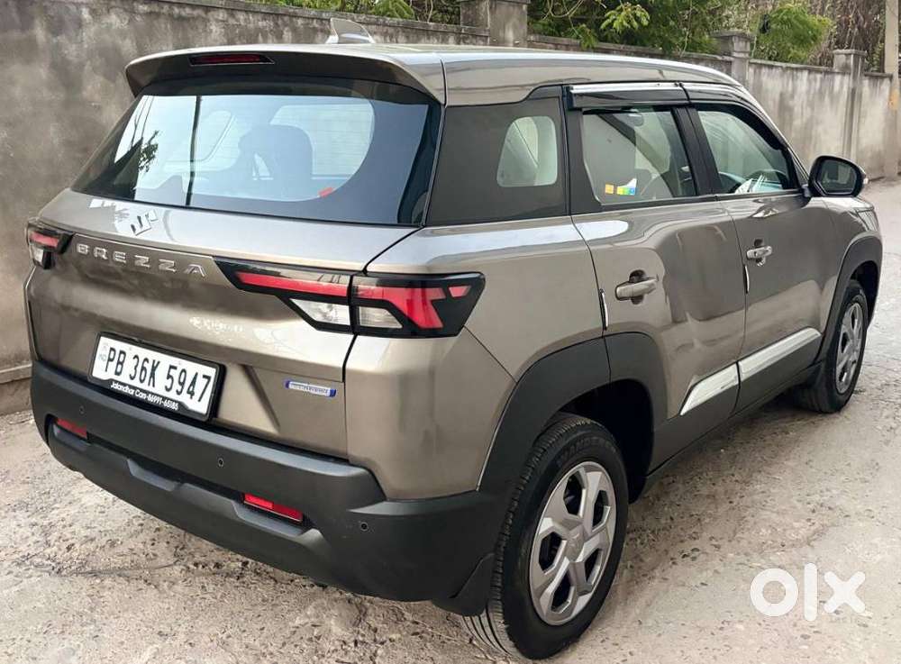 Maruti Suzuki Brezza, 2023, Petrol