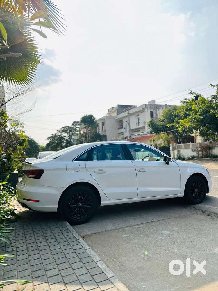 Audi A3 2.0 Tdi Premium With Sunroof, 2015, Diesel