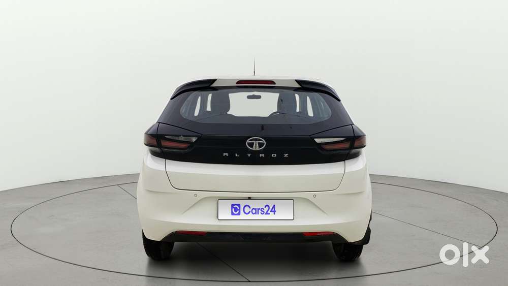 Tata Altroz 1.2 Xe Plus Petrol, 2022, Petrol
