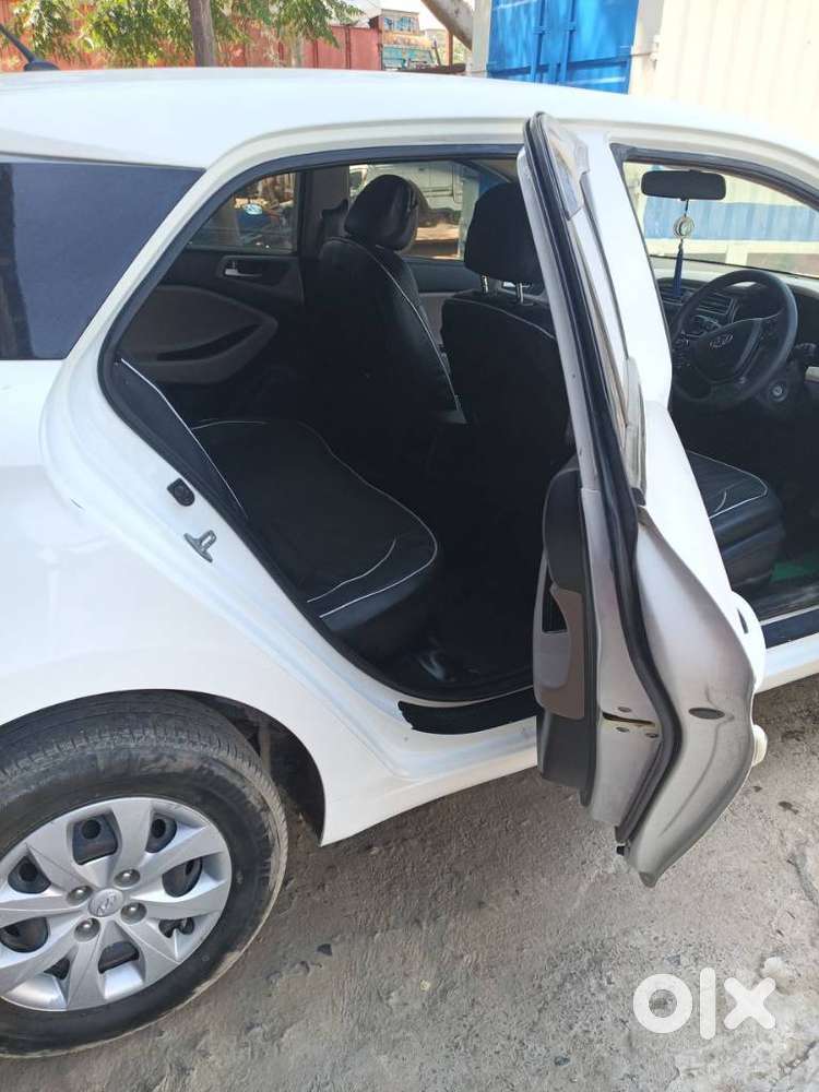 Hyundai I20 Sportz 1.2 Bs-iv, 2019, Petrol