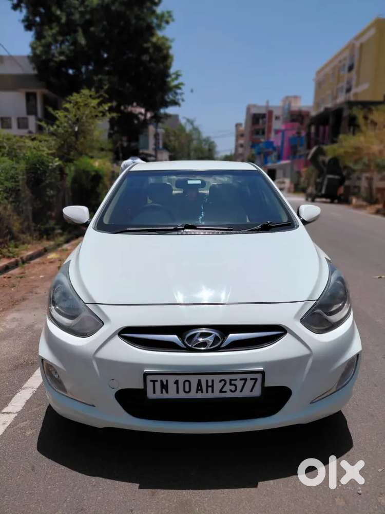 Hyundai Verna 1.6 Vtvt 2012