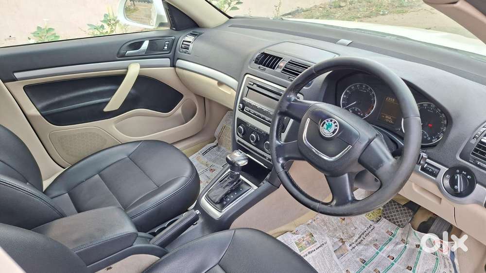 Skoda Laura 1.9 Tdi Mt Ambiente, 2010, Diesel