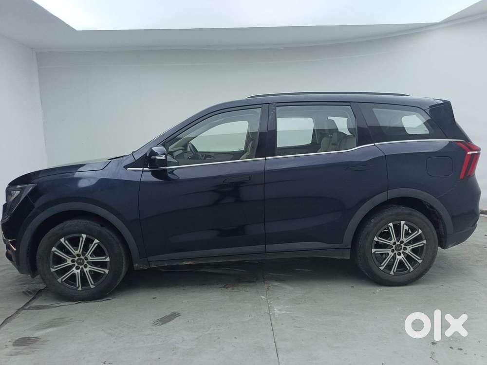 Mahindra Xuv700 2.2 Ax 7 Diesel Mt Luxury Pack Str, 2023, Diesel