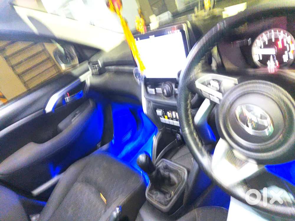 Show Room Condition Extra Fittings Very Very Good Condition