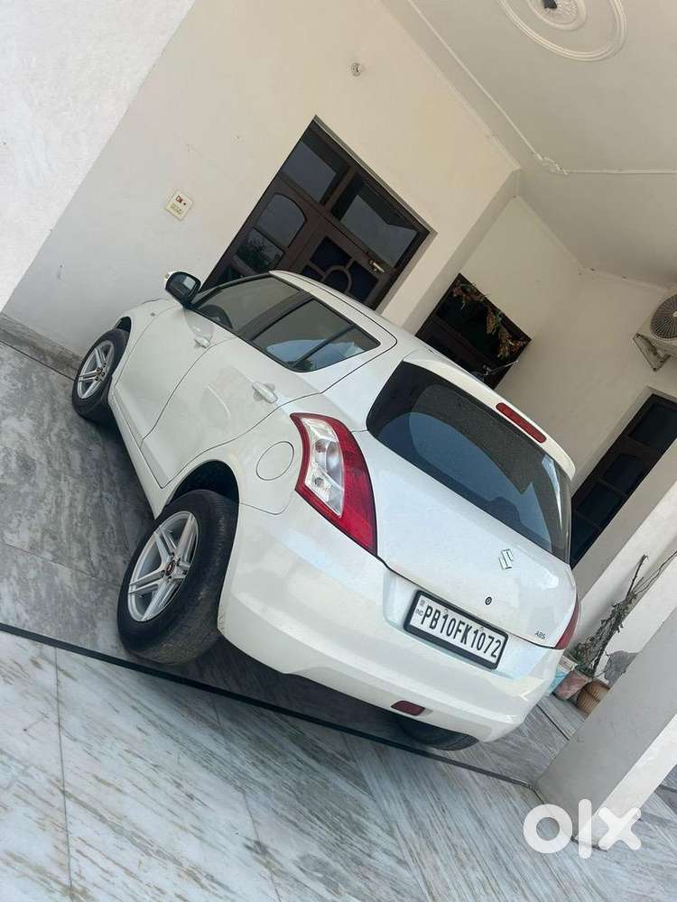 Maruti Suzuki Swift 2015