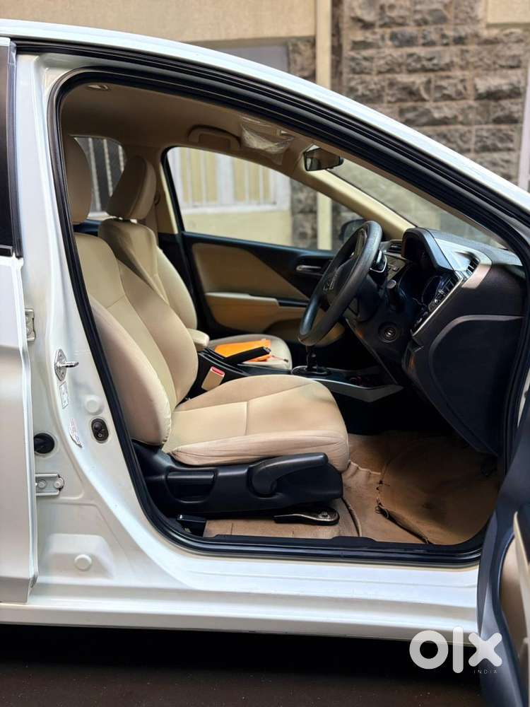 Honda City I-vtec Sv, 2017, Petrol