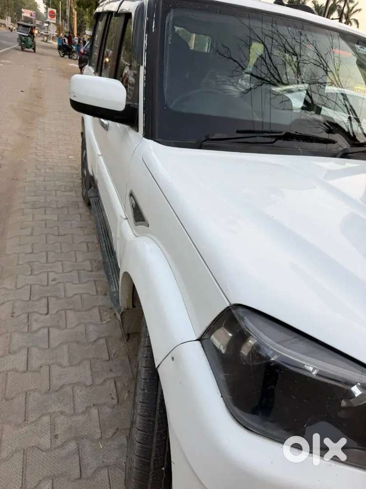 Mahindra Scorpio Classic 2023