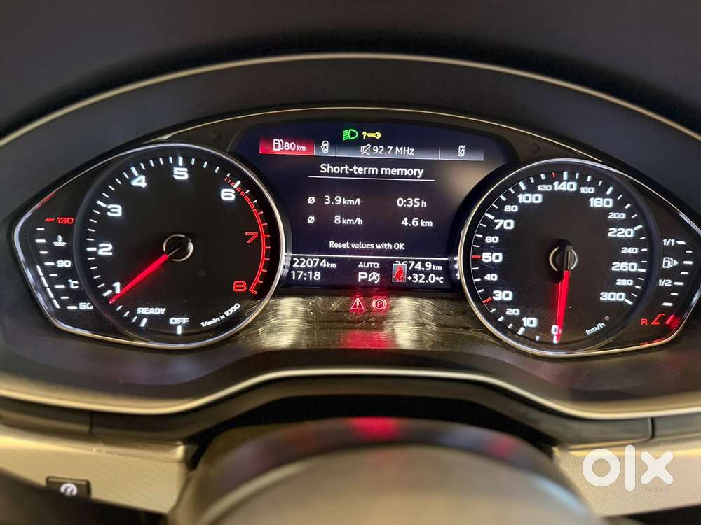 Audi A4 2.0 Premium 40 Tfsi, 2022, Petrol