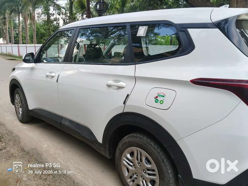 Kia Carens Premium Petrol Manual 2025 Car