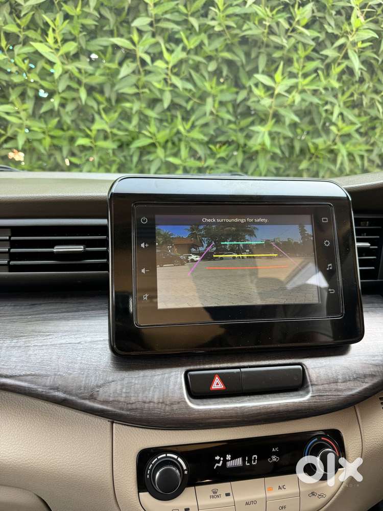 Maruti Suzuki Ertiga 1.5 Zxi, 2025, Cng & Hybrids