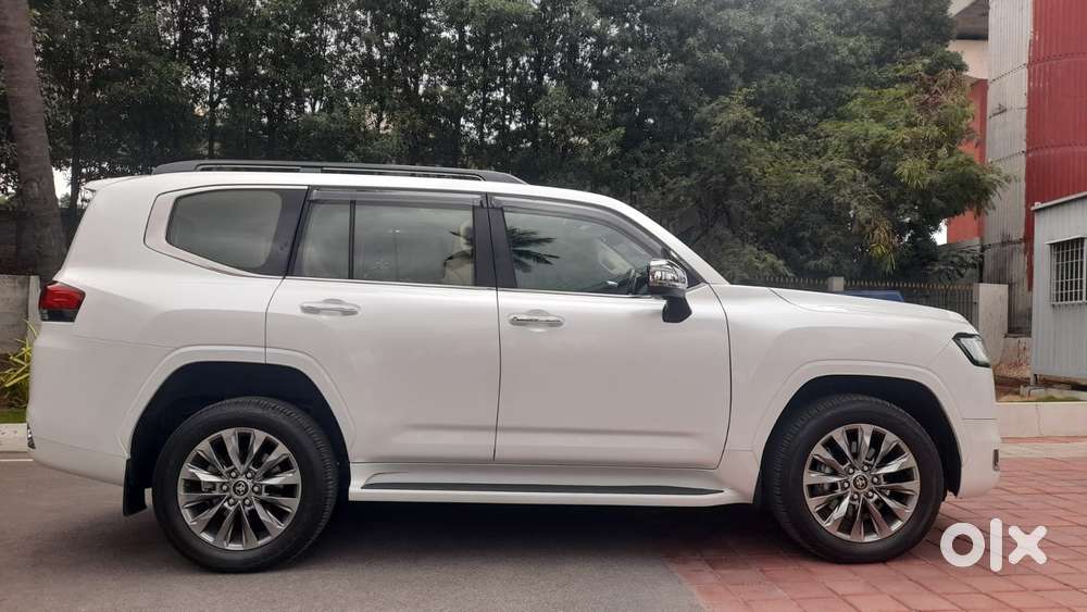 Toyota Land Cruiser 3.3 Zx Diesel, 2025, Diesel