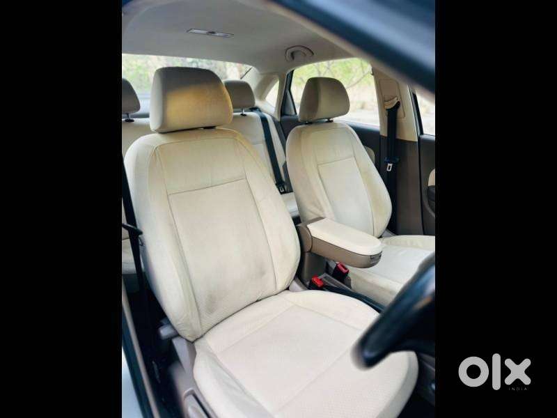 Skoda Rapid 2013-2016 1.6 Mpi At Elegance, 2013, Petrol