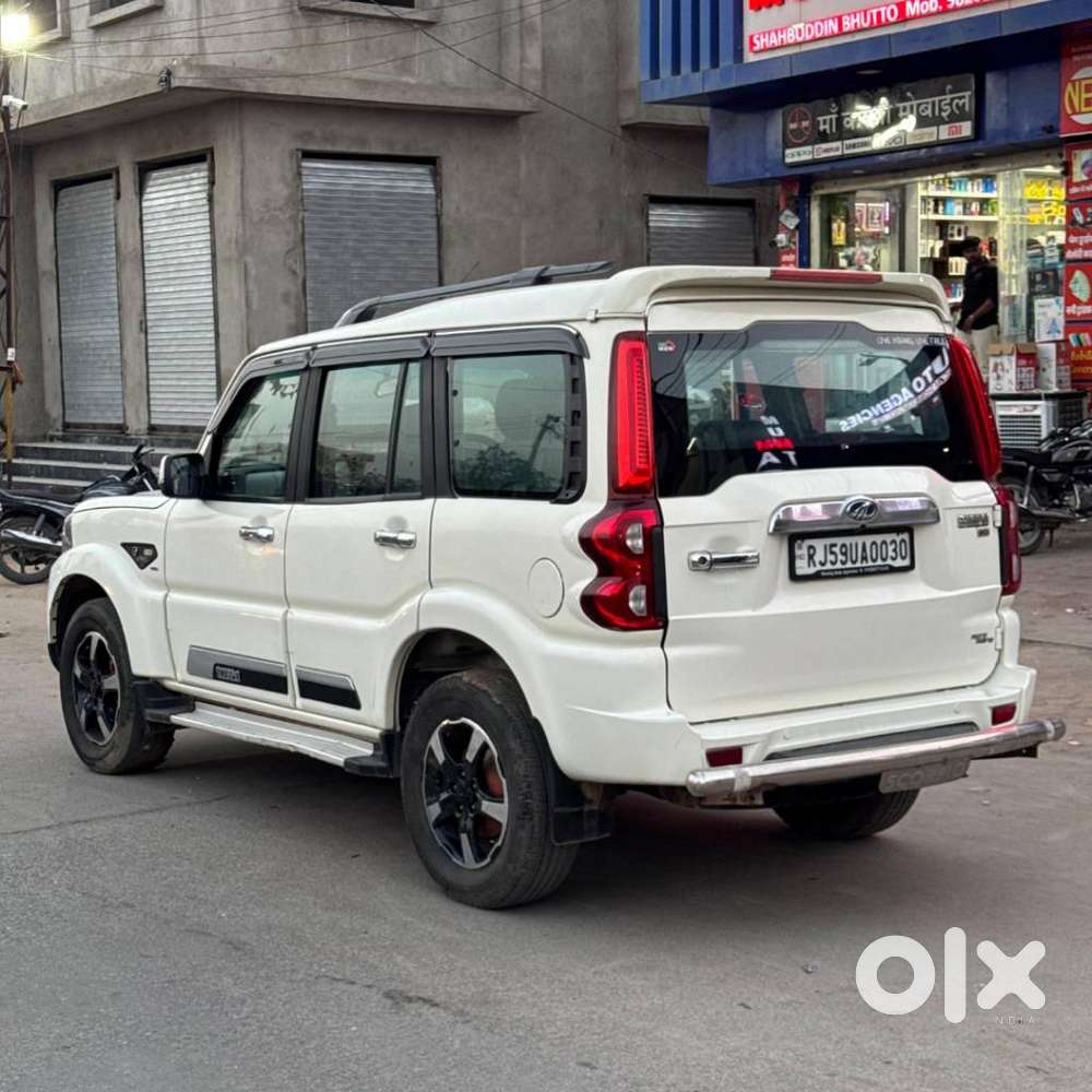 Mahindra Scorpio Classic 2.2 S 11 Mt 7 Cc, 2020, Diesel