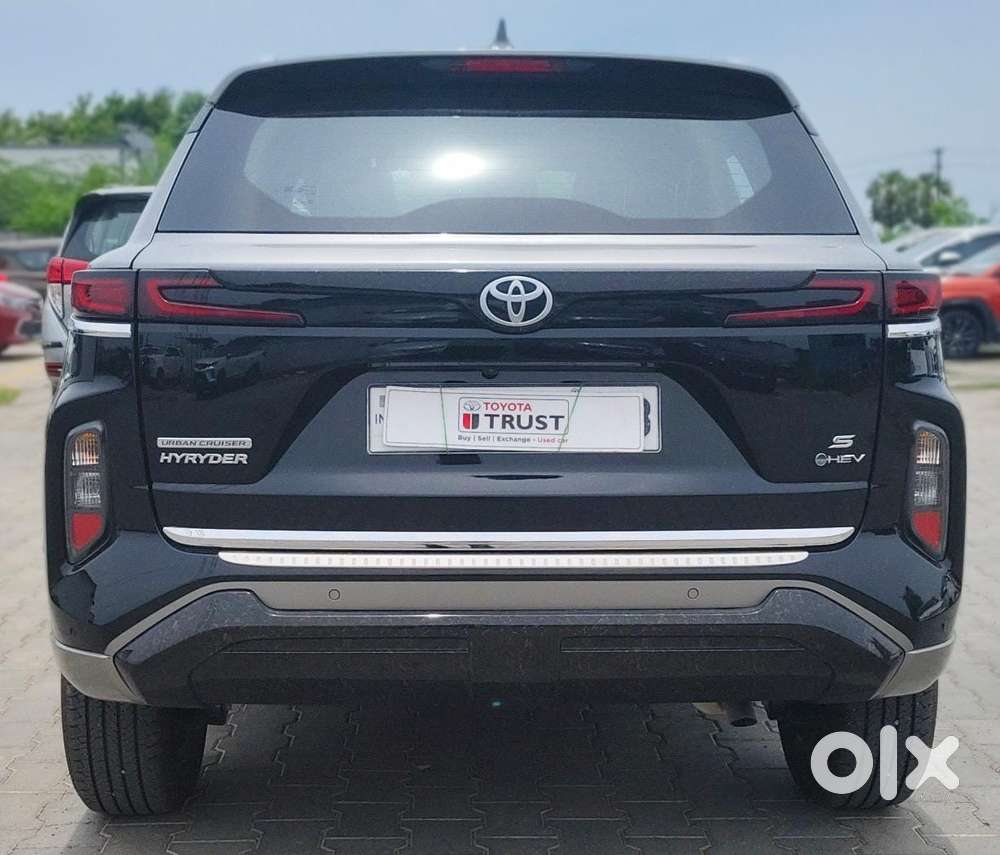 Toyota Urban Cruiser Hyryder 1.5 S Hybrid, 2025, Petrol