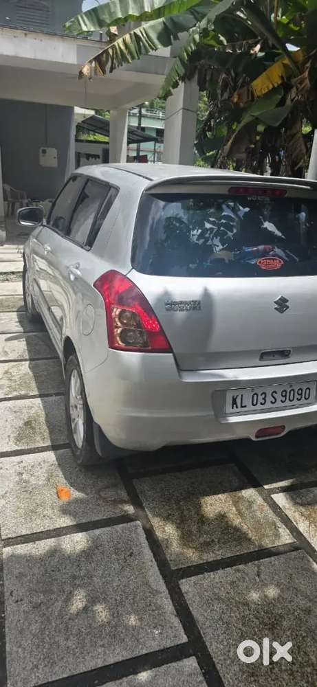 Swift Maruti Suzuki 2010 Diesel Well Maintained