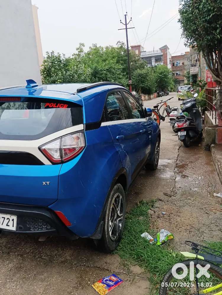 Tata Nexon 2018 Diesel 100000 Km Driven