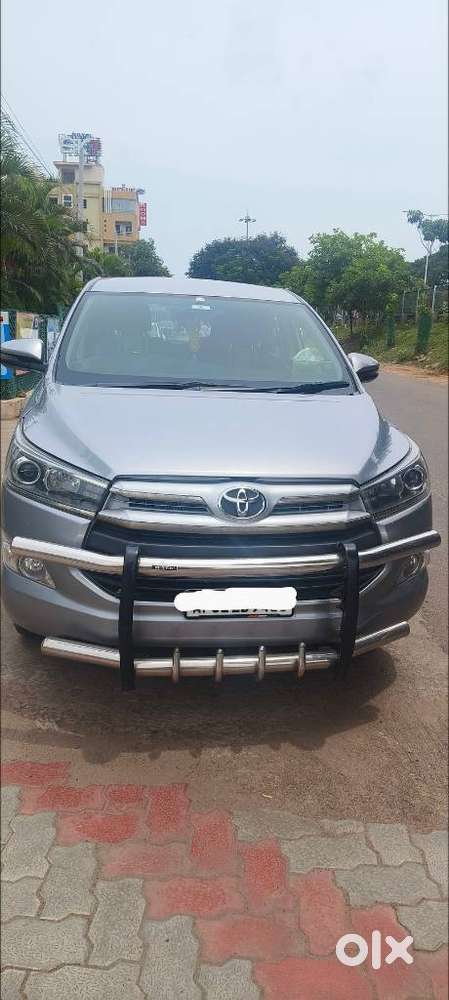 Toyota Innova Crysta 2.4 V 7 Str, 2018, Diesel