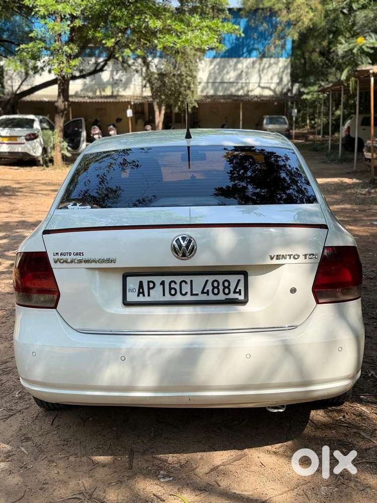 Volkswagen Vento [2015-2017] 1.6 Highline Plus, 2013, Diesel
